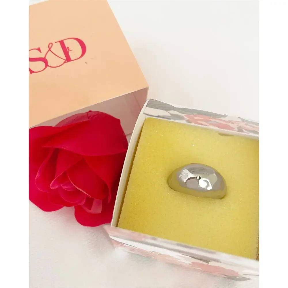 STELLA & DOT Hammered Silver Dome Ring